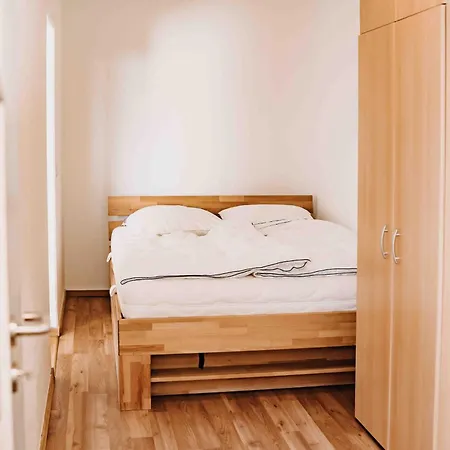 7/504 Apartment Goslar